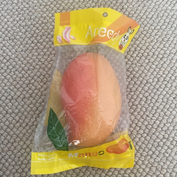 Areedy Squishy Gold Mango Colossal Slow Rising Scented Fruit - Picture 2 of 3